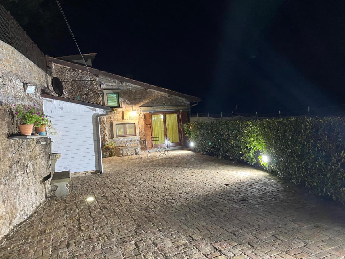 Casetta Santa Fortunata Guest House Sutri Dış mekan fotoğraf