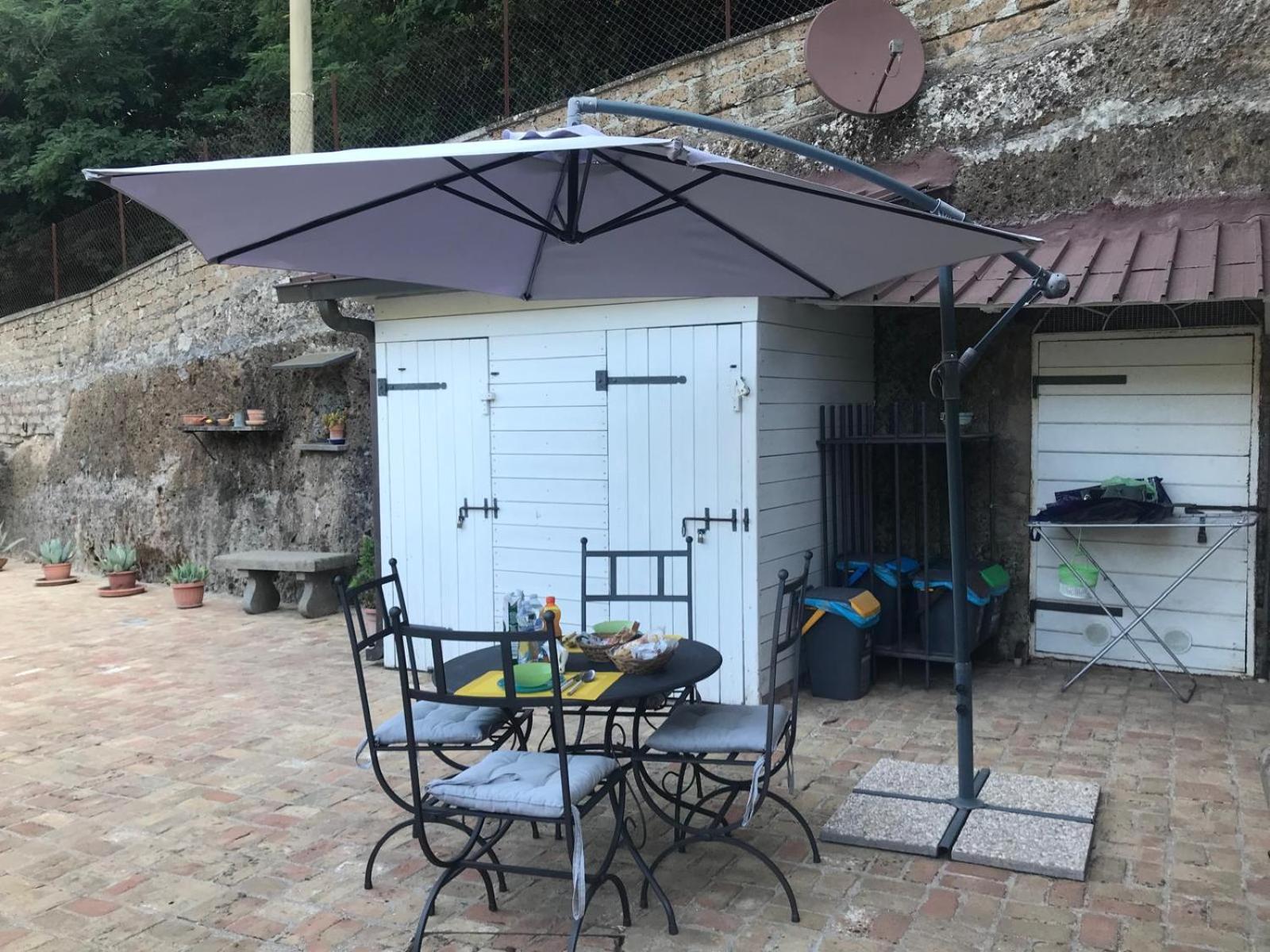 Casetta Santa Fortunata Guest House Sutri Dış mekan fotoğraf