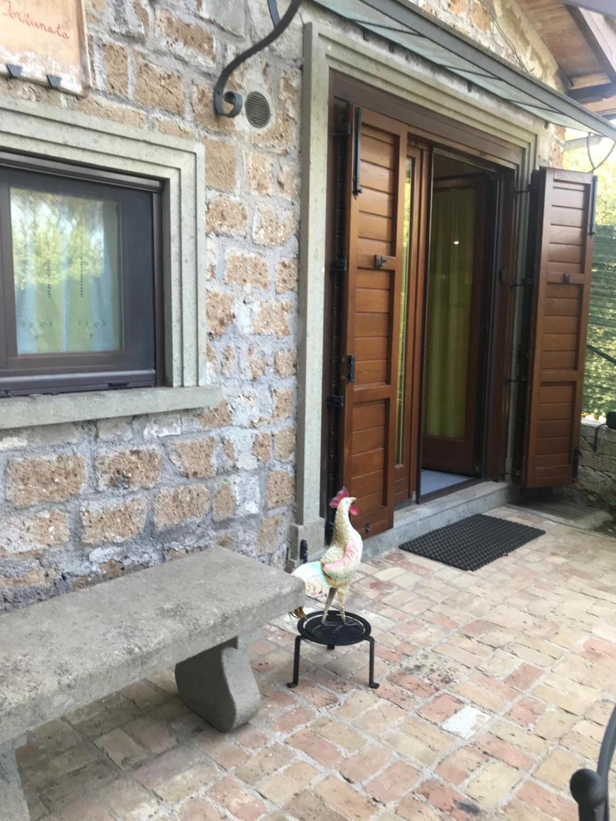 Casetta Santa Fortunata Guest House Sutri Dış mekan fotoğraf