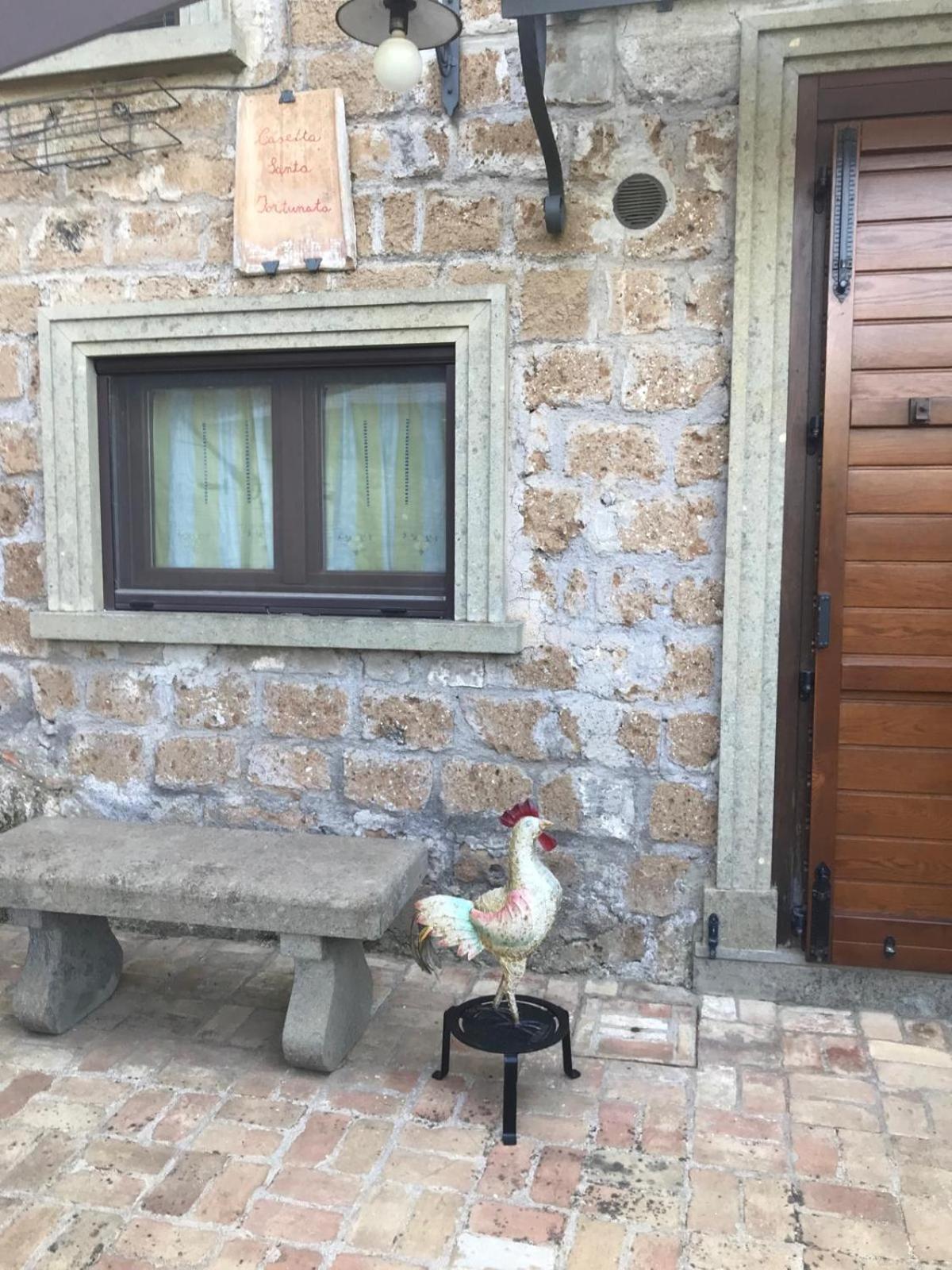 Casetta Santa Fortunata Guest House Sutri Dış mekan fotoğraf